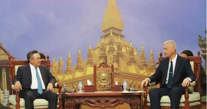 Hanoi and Vientiane eye stronger ties